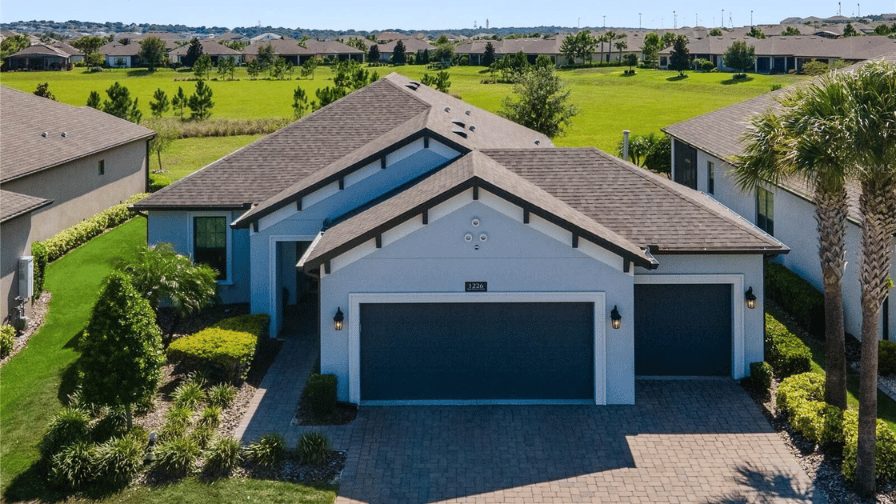 Charming neighborhood home on the edge of Montverde, Florida.